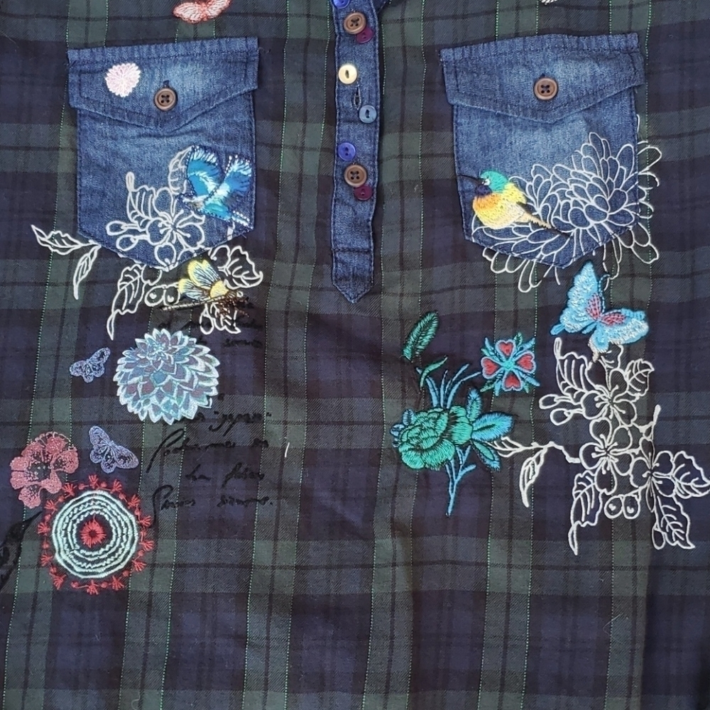 Desigual Plaid shirt Embroidered front Large